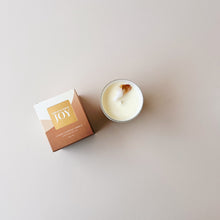 Load image into Gallery viewer, The Citrine Crystal Candle -Pear &amp; Freesia
